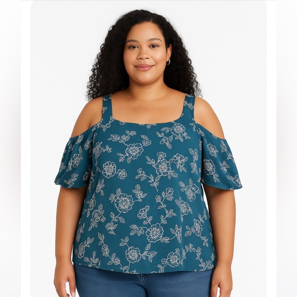 torrid Tops - Women’s Plus Size Blue White Floral Cut Out Print Top